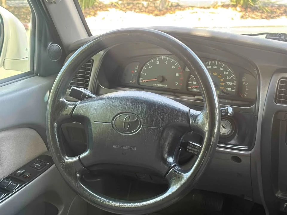 2001 Toyota 4Runner 3rd Gen - Image 12 of 17