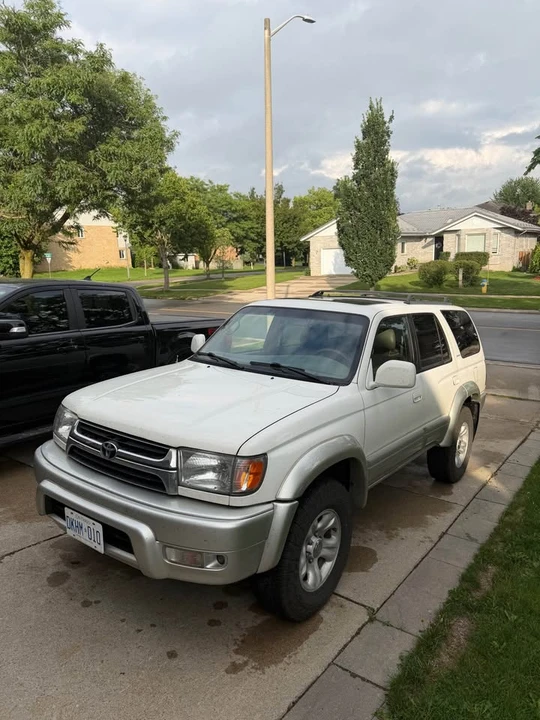 2001 Toyota 4Runner 3rd Gen - Image 4 of 10