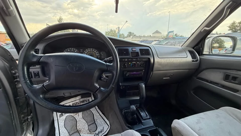 2001 Toyota 4Runner 3rd Gen - Image 7 of 15