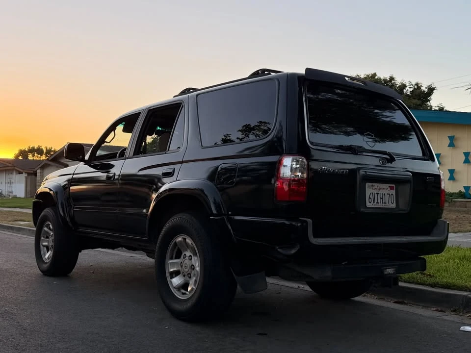 2001 Toyota 4Runner 3rd Gen - Image 3 of 11