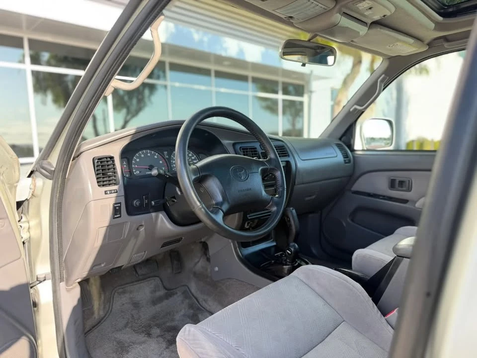 2001 Toyota 4Runner 3rd Gen - Image 16 of 20