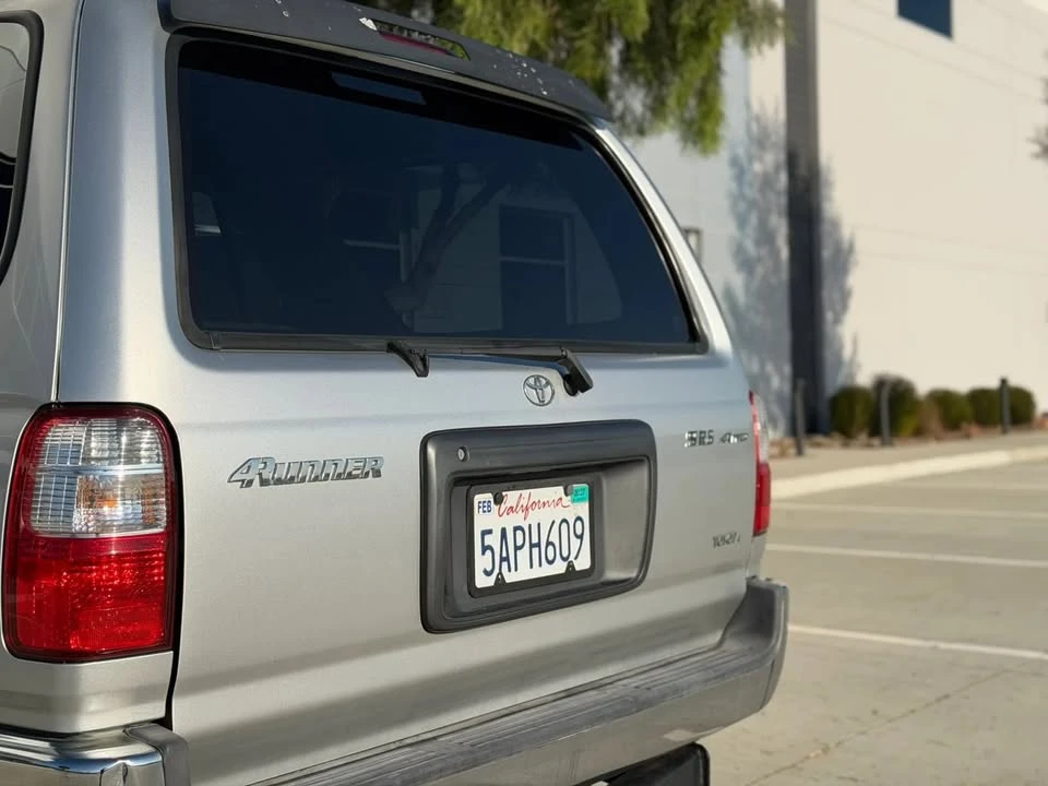 2001 Toyota 4Runner 3rd Gen - Image 11 of 20