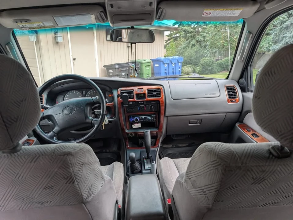 2001 Toyota 4Runner 3rd Gen - Image 2 of 9