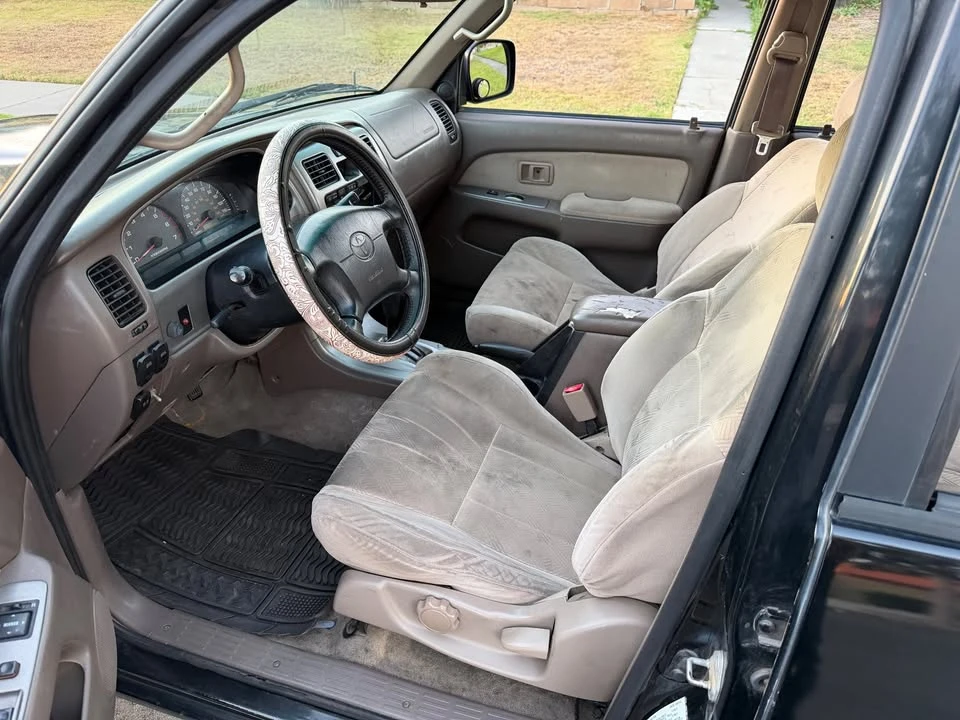 2001 Toyota 4Runner 3rd Gen - Image 9 of 11