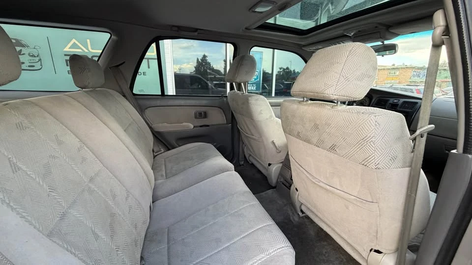 2001 Toyota 4Runner 3rd Gen - Image 11 of 15