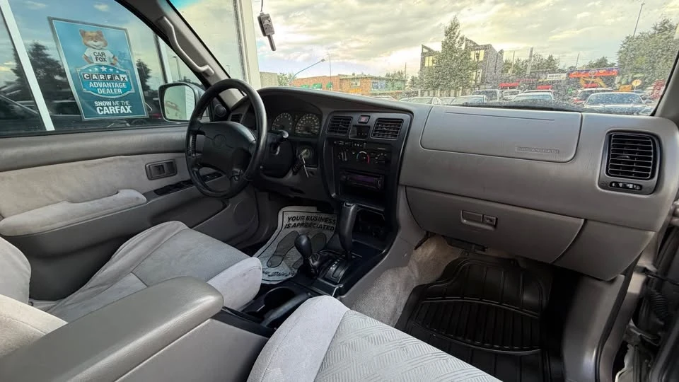 2001 Toyota 4Runner 3rd Gen - Image 13 of 15