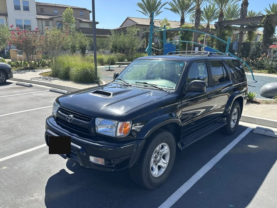 2001 Toyota 4Runner 3rd Gen - Image 2 of 13
