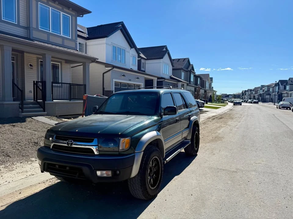 2001 Toyota 4Runner 3rd Gen - Image 2 of 15