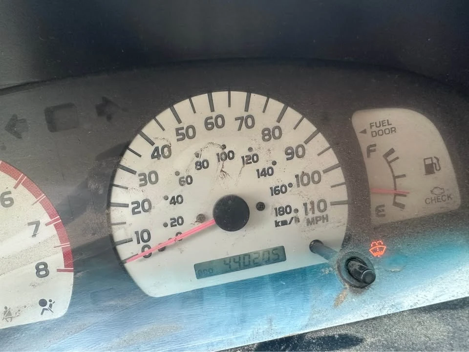 2001 Toyota 4Runner 3rd Gen - Image 2 of 10