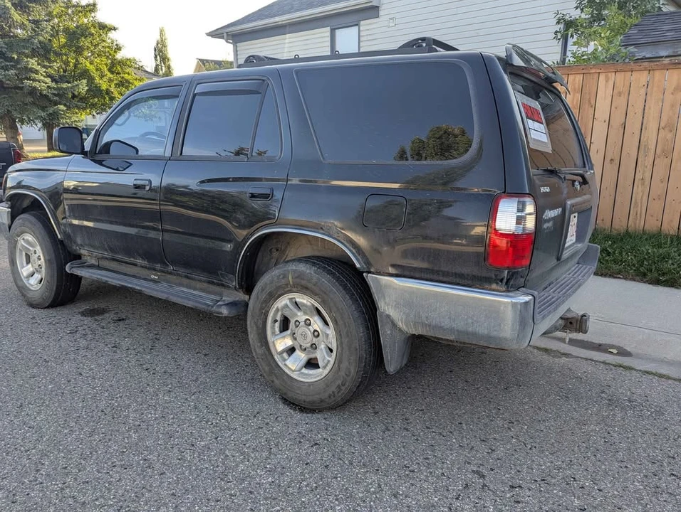 2001 Toyota 4Runner 3rd Gen - Image 4 of 9