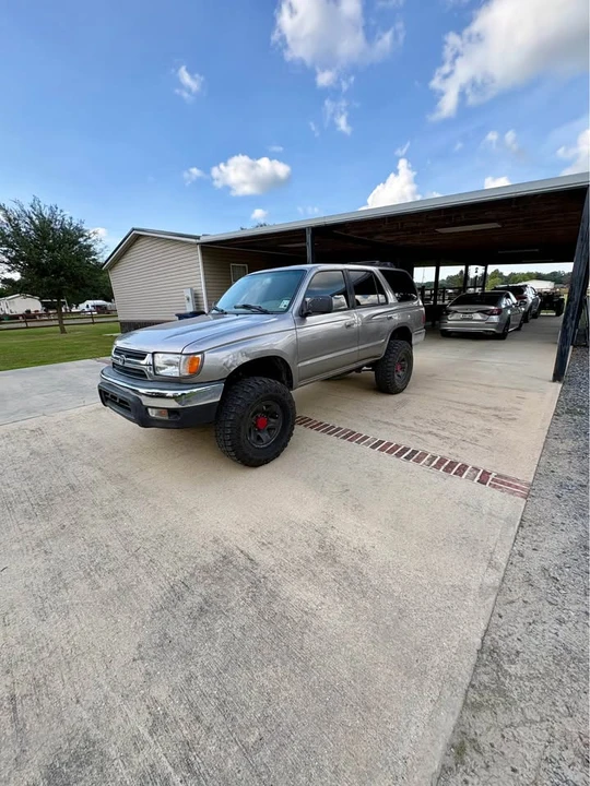 2001 Toyota 4Runner 3rd Gen - Image 2 of 6