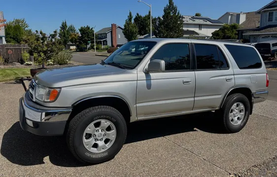 2001 Toyota 4Runner SR5