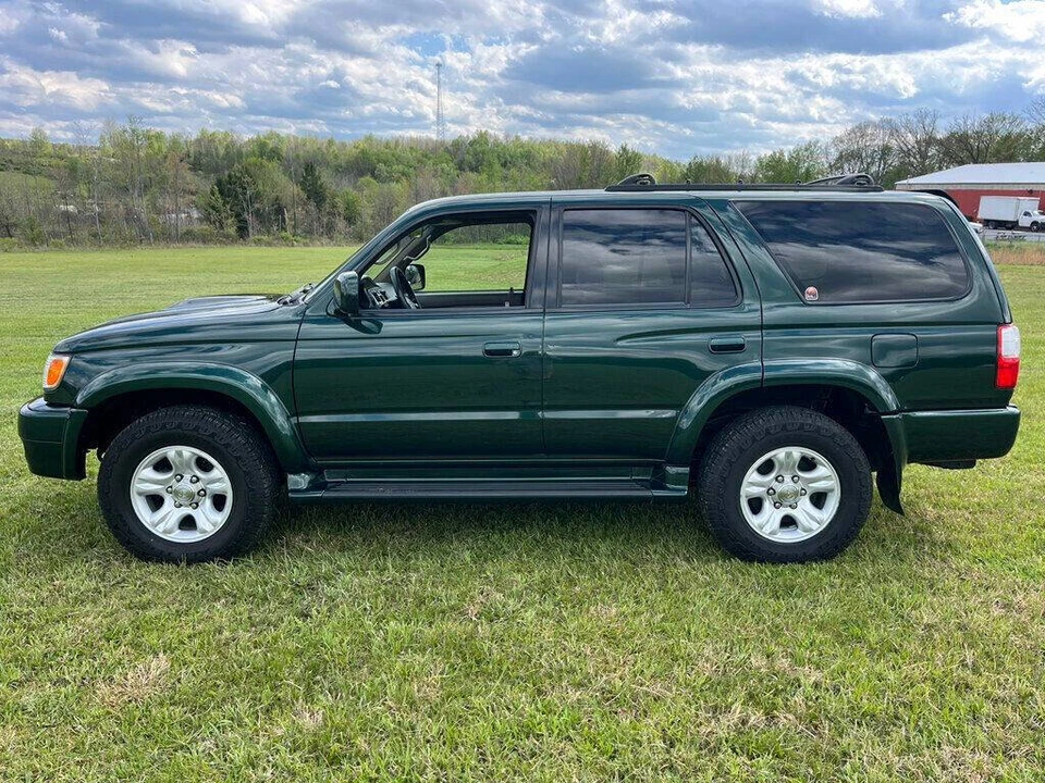 2001 Toyota 4Runner 3rd Gen - Image 8 of 31