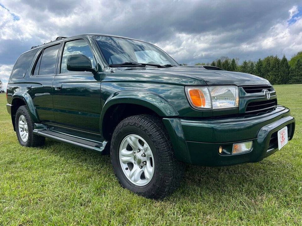 2001 Toyota 4Runner 3rd Gen - Image 2 of 31