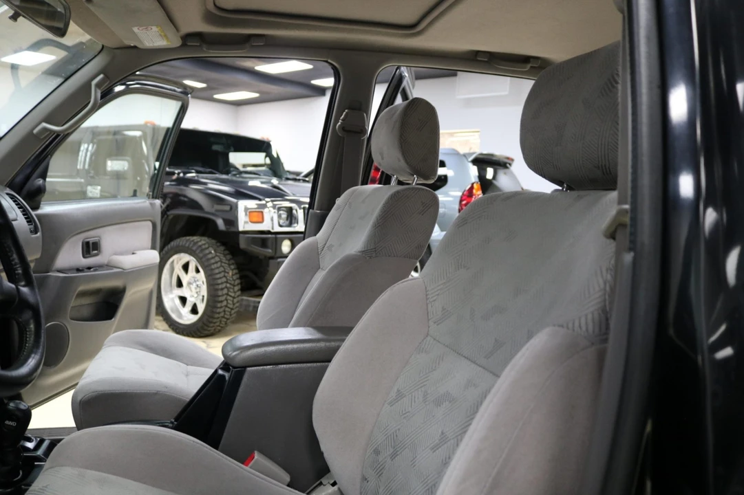 2001 Toyota 4Runner 3rd Gen - Image 4 of 7