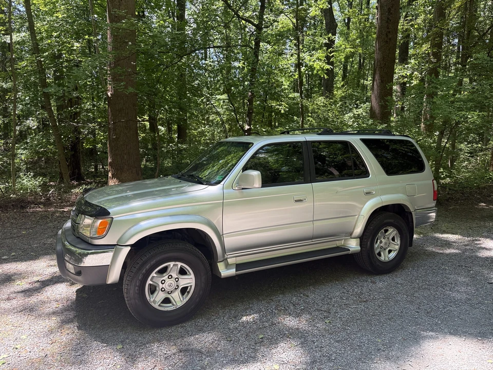 2001 Toyota 4Runner 3rd Gen - Image 5 of 31