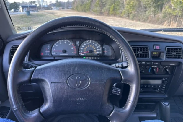 2001 Toyota 4Runner 3rd Gen - Image 5 of 7