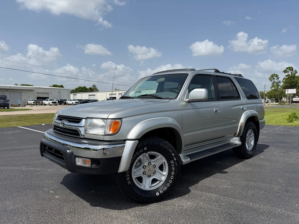 2001 Toyota 4Runner 3rd Gen - Image 2 of 31
