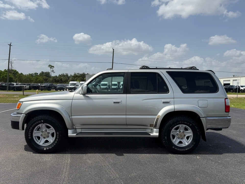 2001 Toyota 4Runner 3rd Gen - Image 3 of 31
