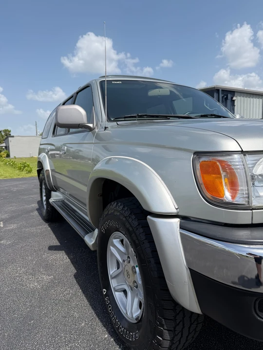 2001 Toyota 4Runner 3rd Gen - Image 10 of 31