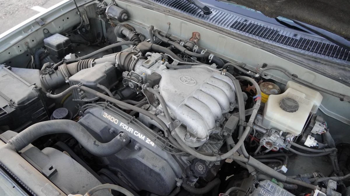 2001 Toyota 4Runner 3rd Gen - Image 17 of 22