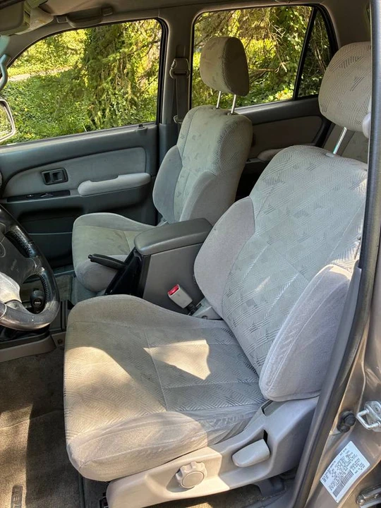 2001 Toyota 4Runner 3rd Gen - Image 11 of 19