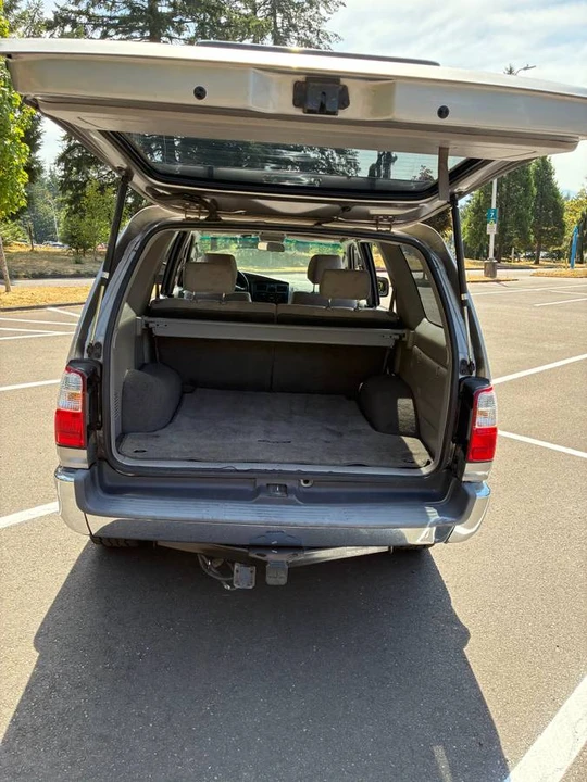 2001 Toyota 4Runner 3rd Gen - Image 8 of 19