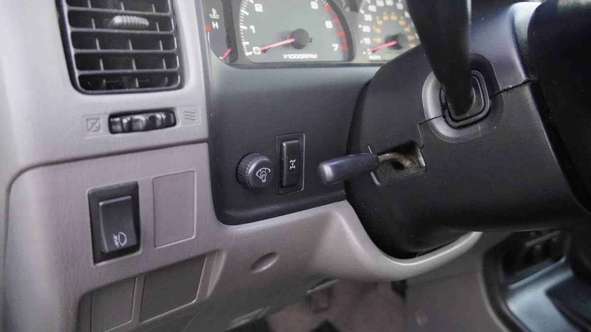 2001 Toyota 4Runner 3rd Gen - Image 11 of 22