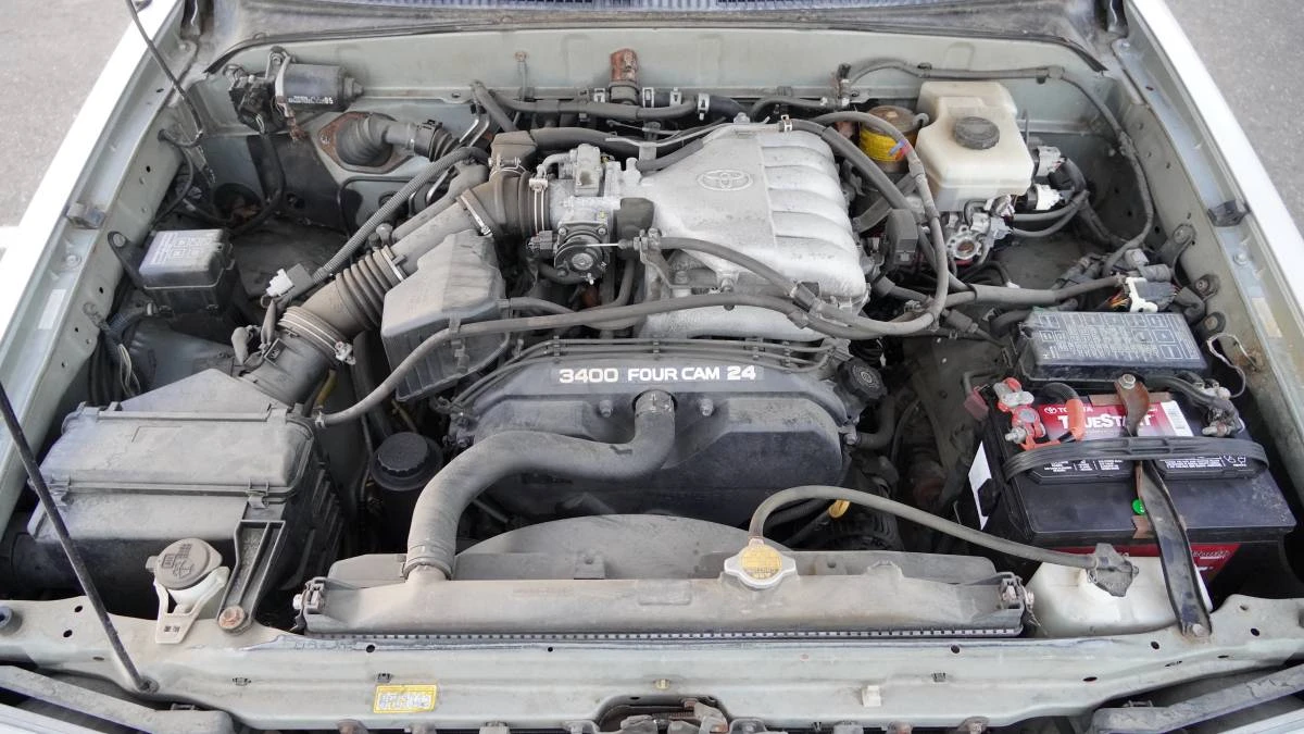 2001 Toyota 4Runner 3rd Gen - Image 16 of 22