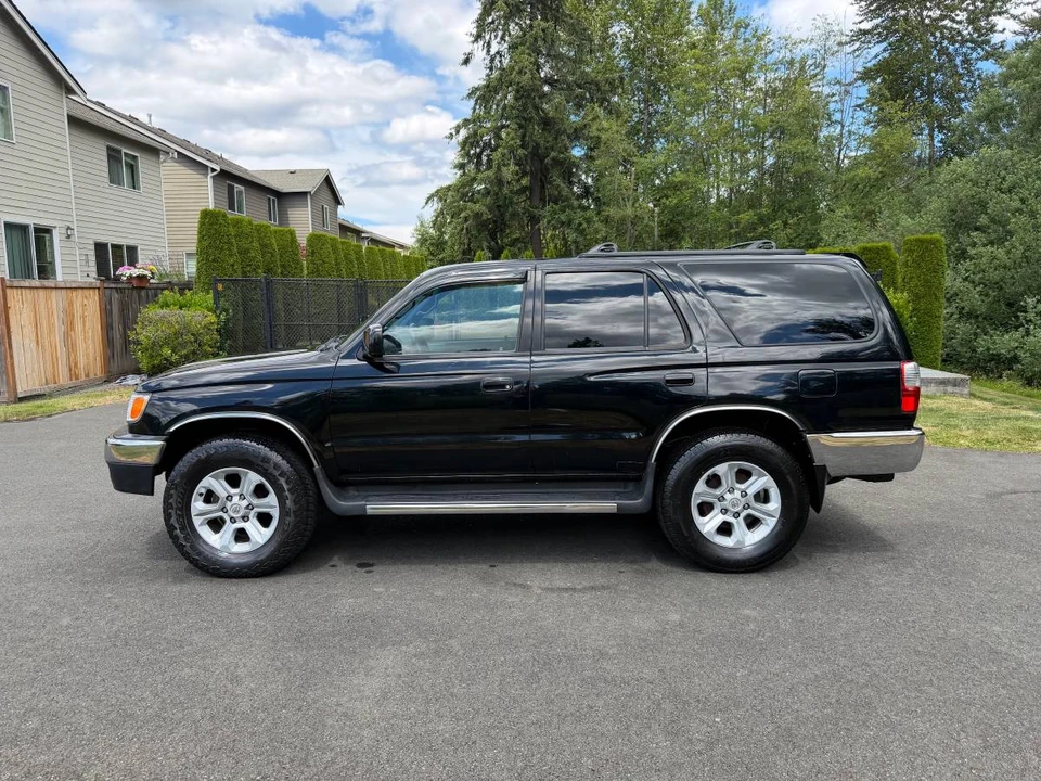 2001 Toyota 4Runner 3rd Gen - Image 4 of 16