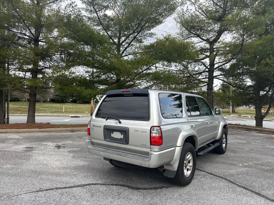 2001 Toyota 4Runner 3rd Gen - Image 11 of 31
