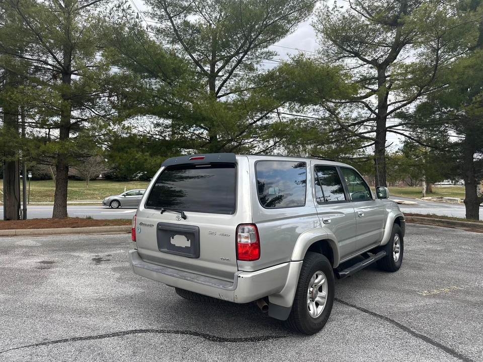 2001 Toyota 4Runner 3rd Gen - Image 12 of 31