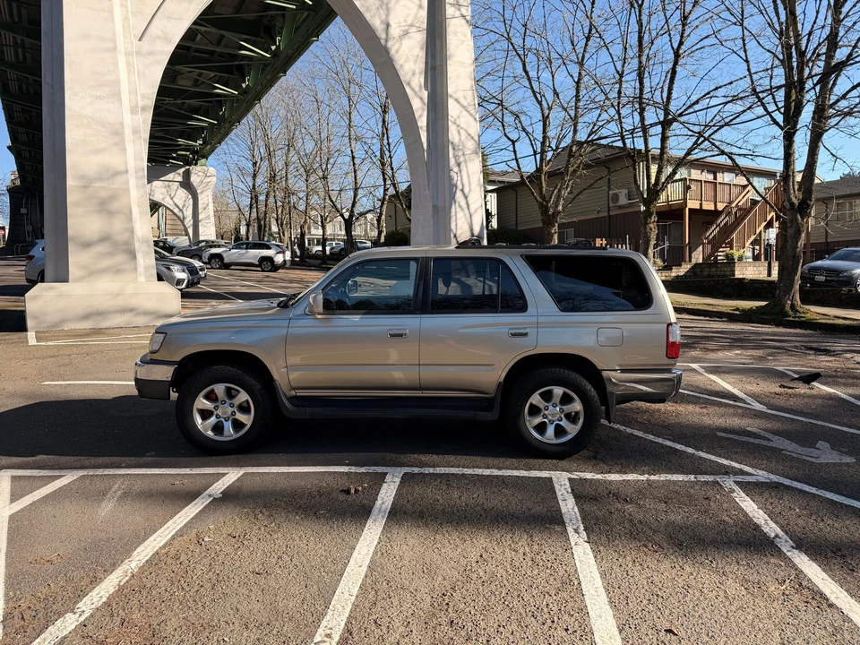 2001 Toyota 4Runner 3rd Gen - Image 14 of 31