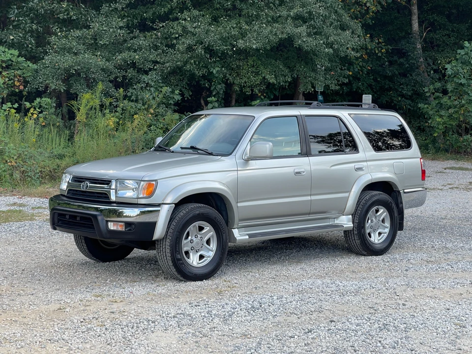 2001 Toyota 4Runner 3rd Gen - Image 10 of 31