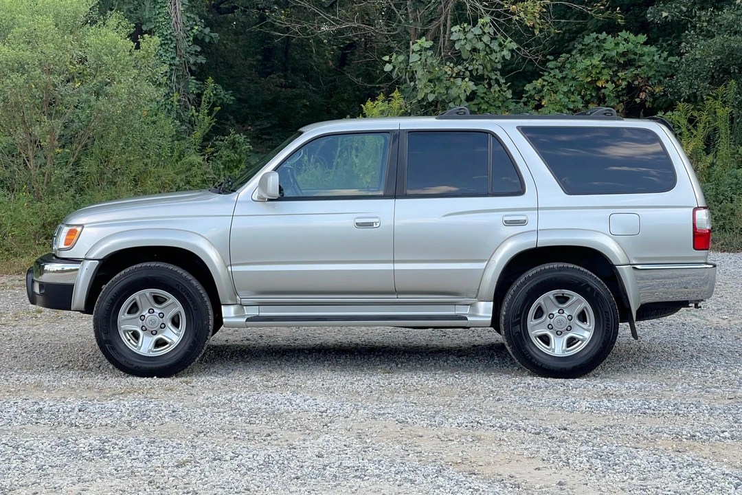 2001 Toyota 4Runner 3rd Gen - Image 3 of 31