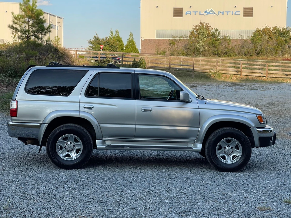 2001 Toyota 4Runner 3rd Gen - Image 16 of 31