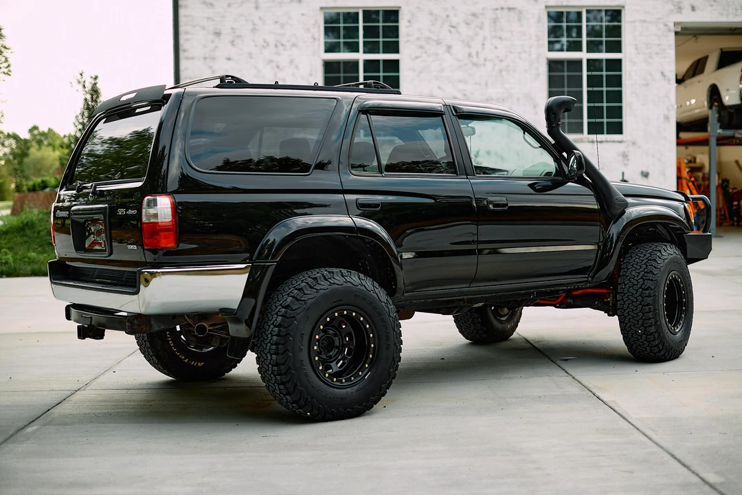 2001 Toyota 4Runner 3rd Gen - Image 10 of 31