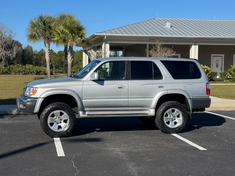 2001 Toyota 4Runner 3rd Gen - Image 13 of 31