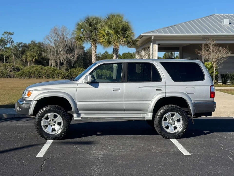 2001 Toyota 4Runner 3rd Gen - Image 15 of 31