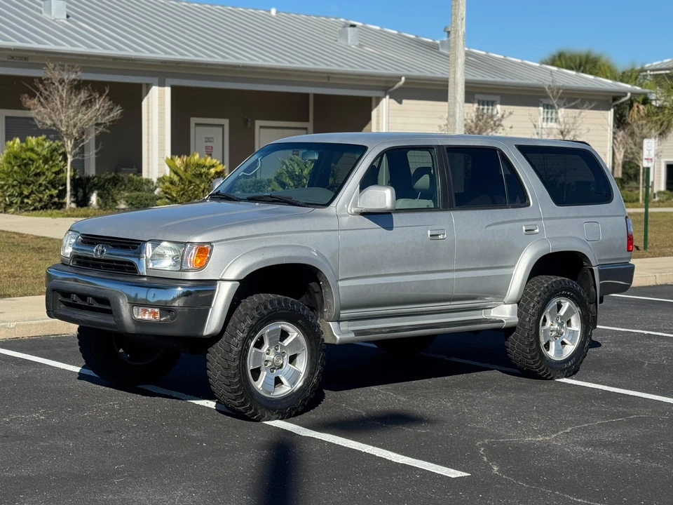 2001 Toyota 4Runner 3rd Gen - Image 10 of 31