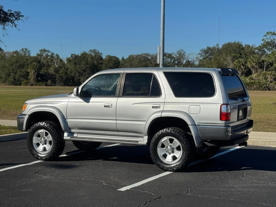 2001 Toyota 4Runner 3rd Gen - Image 17 of 31