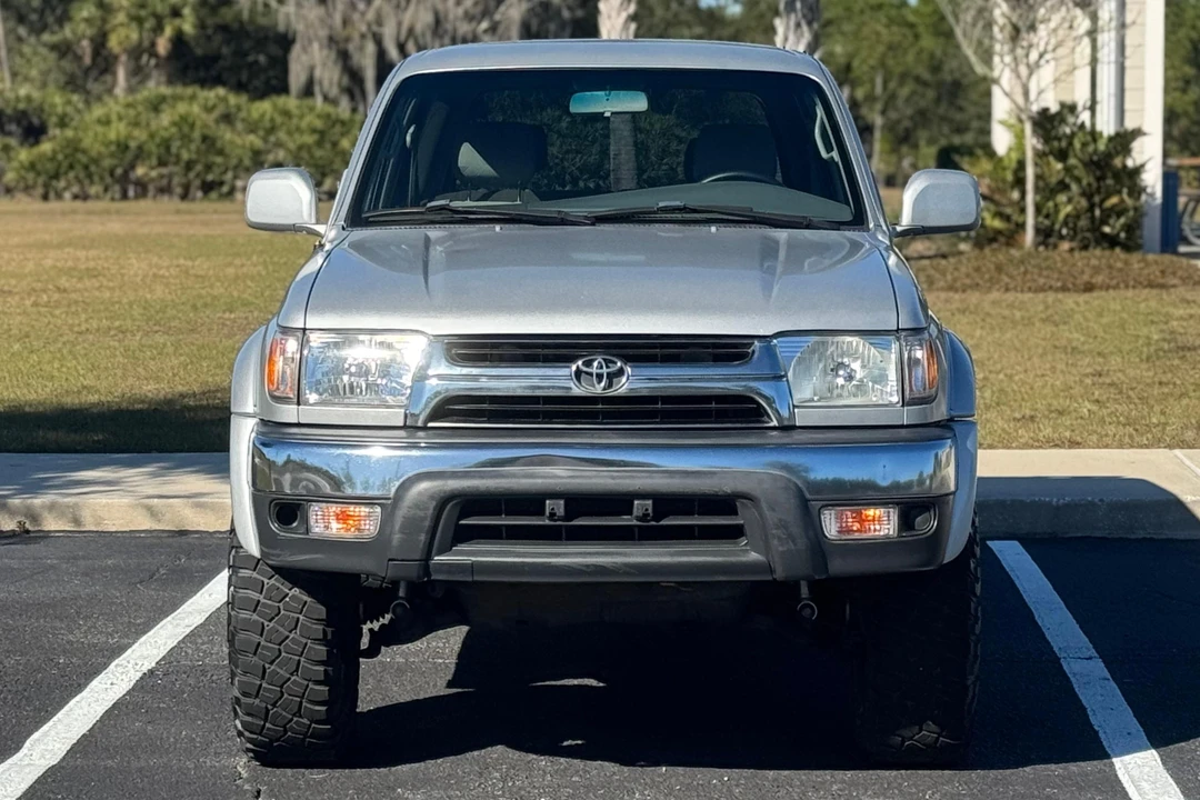 2001 Toyota 4Runner 3rd Gen - Image 2 of 31