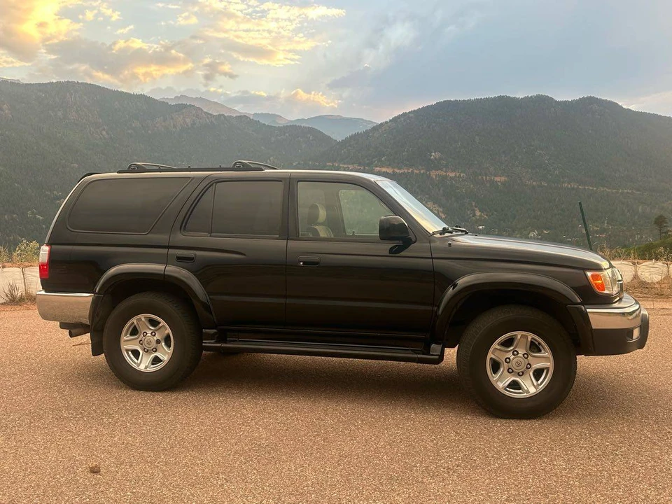 2001 Toyota 4Runner 3rd Gen - Image 2 of 18
