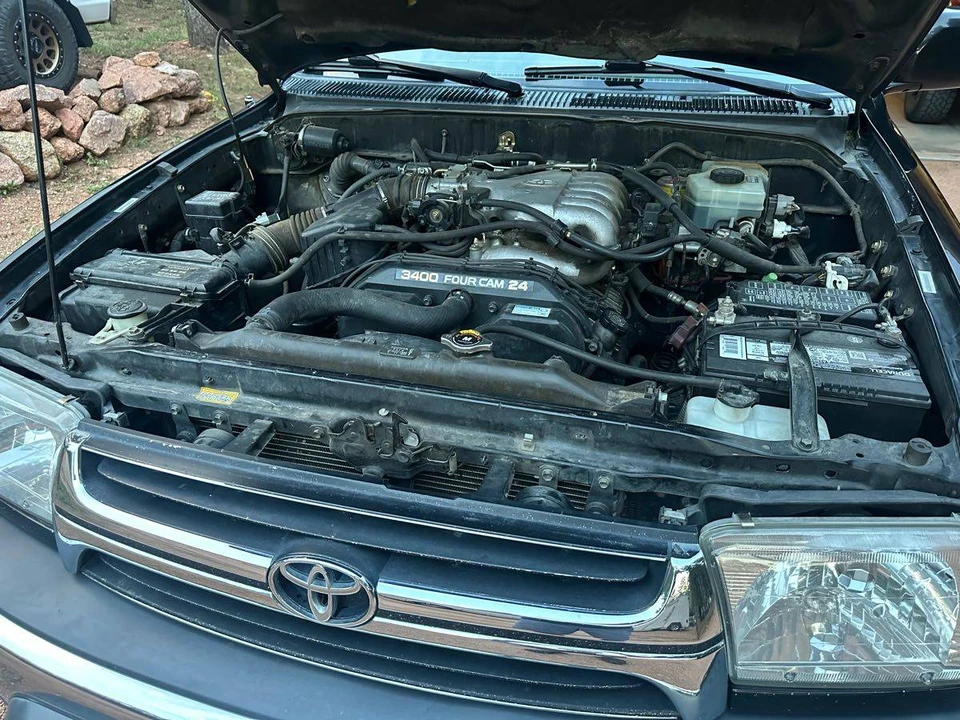 2001 Toyota 4Runner 3rd Gen - Image 15 of 18