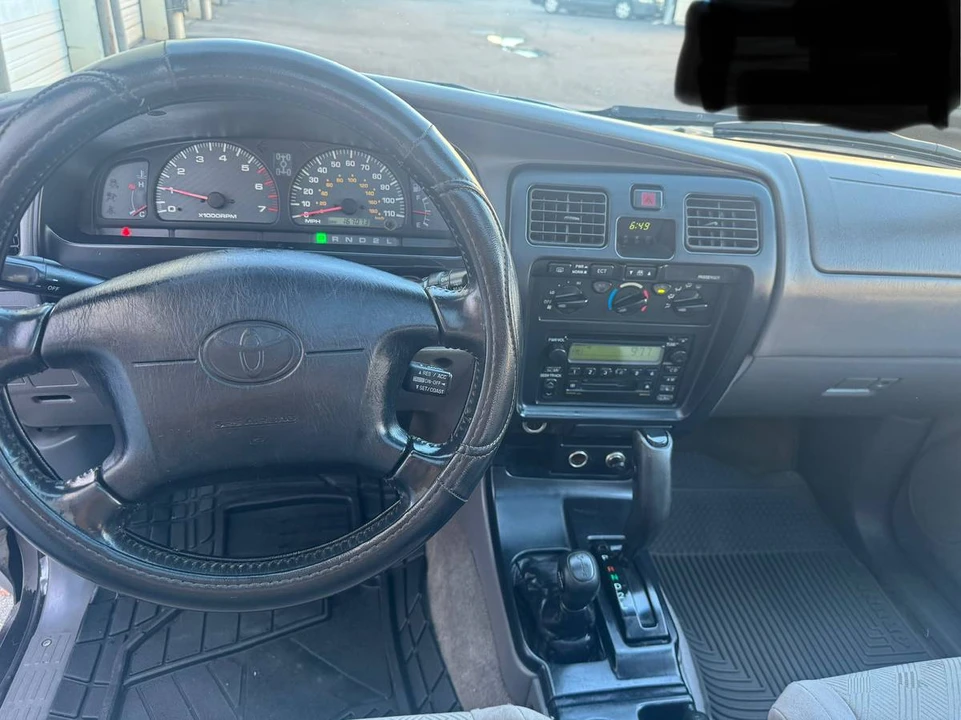 2001 Toyota 4Runner 3rd Gen - Image 15 of 22