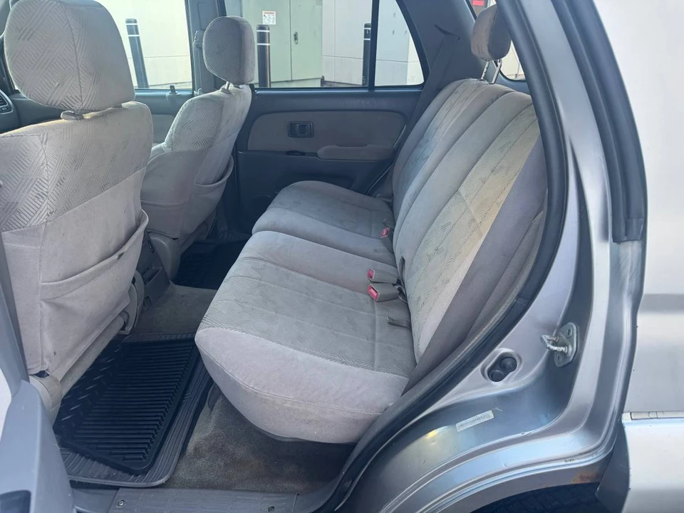2001 Toyota 4Runner 3rd Gen - Image 13 of 22