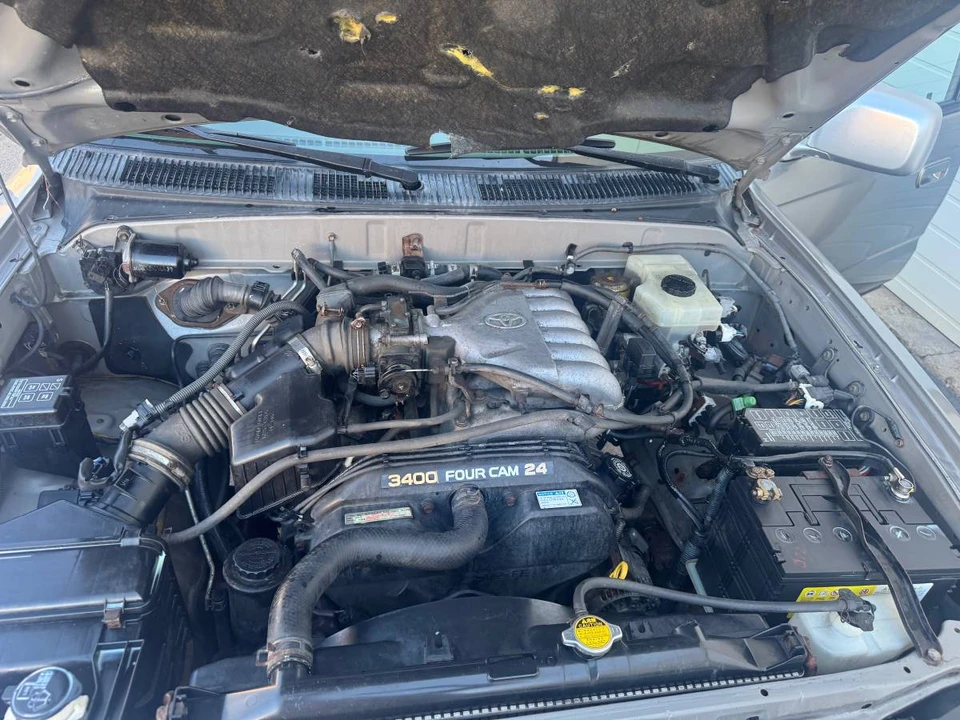 2001 Toyota 4Runner 3rd Gen - Image 16 of 22