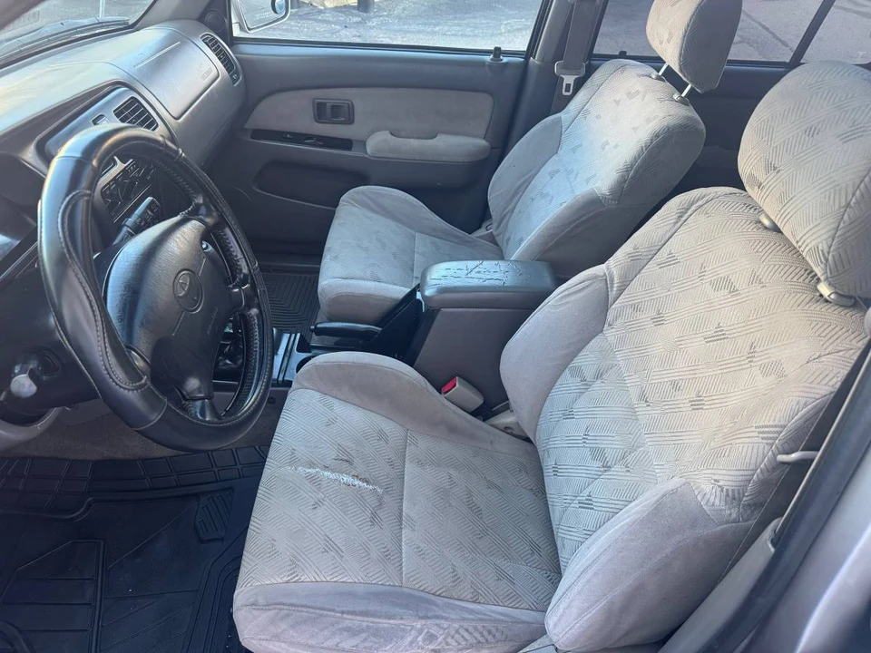 2001 Toyota 4Runner 3rd Gen - Image 14 of 22