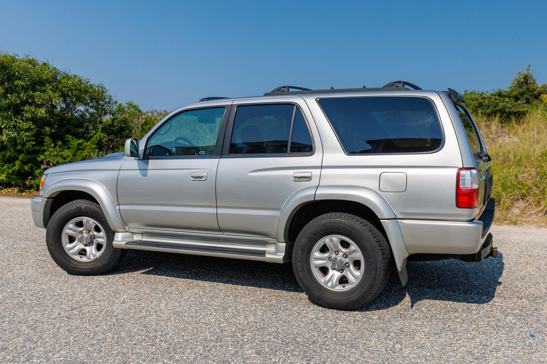 2001 Toyota 4Runner 3rd Gen - Image 10 of 31