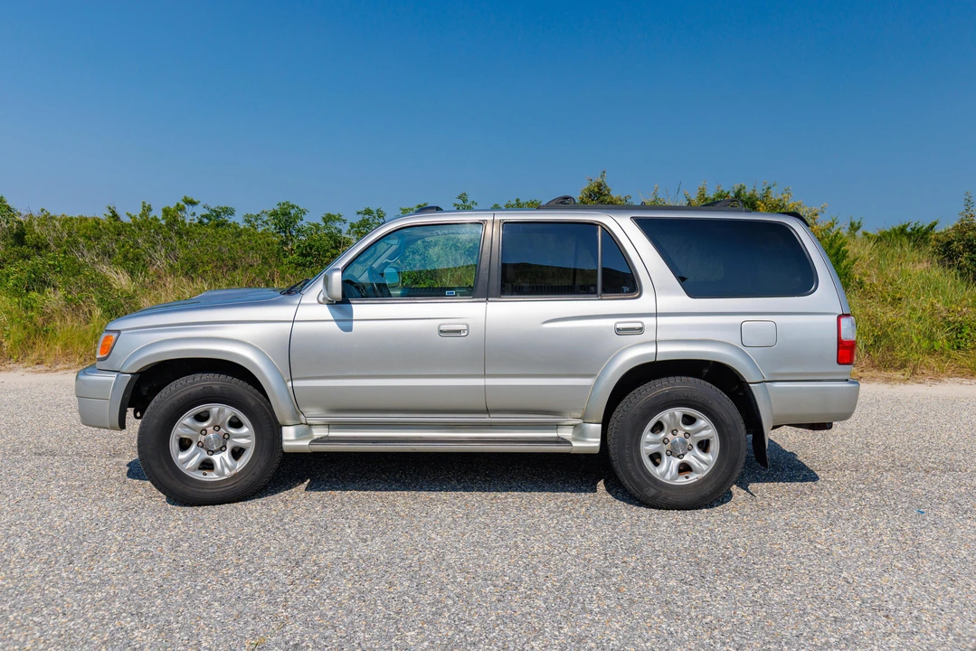 2001 Toyota 4Runner 3rd Gen - Image 9 of 31